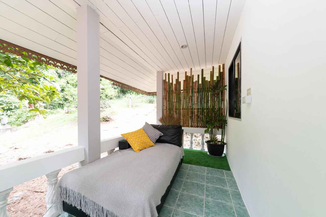 Chalet Garden 2 *